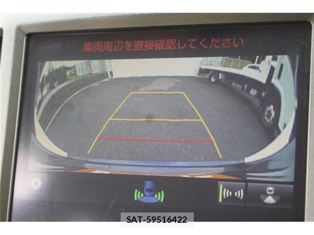Toyota CROWN MAJESTA 2017-04 7357267-2