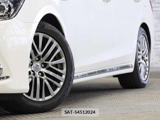 Toyota CROWN MAJESTA 2014-01 7357268-18