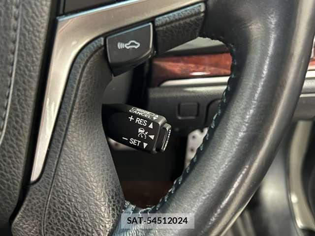 Toyota CROWN MAJESTA 2014-01 7357268-6