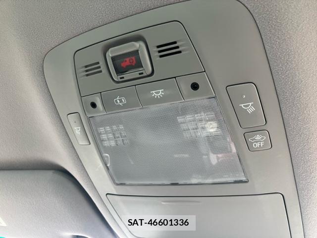 Toyota CROWN MAJESTA 2013-09 7357275-23