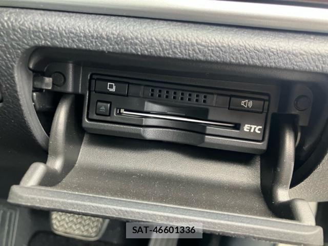 Toyota CROWN MAJESTA 2013-09 7357275-26