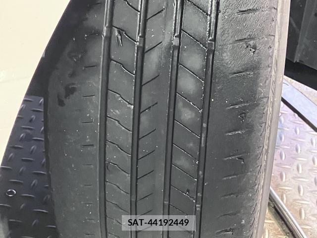 Toyota CROWN MAJESTA 2017-11 7391706-19