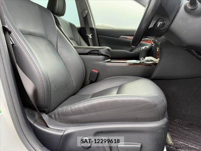 Toyota CROWN MAJESTA 2017-03 7453649-15