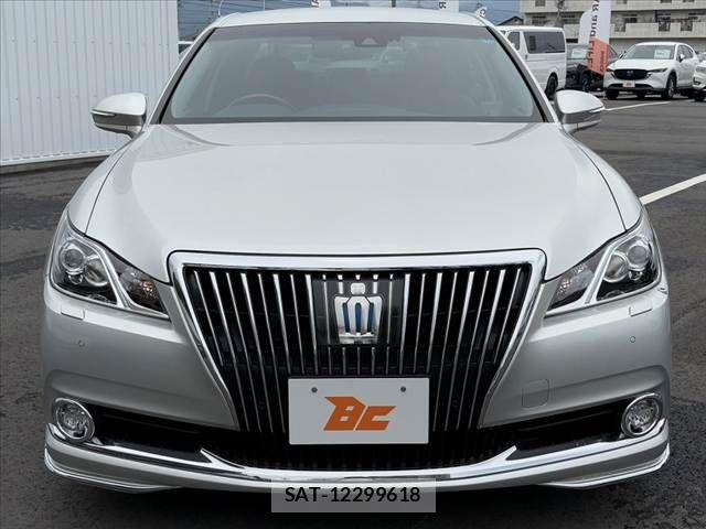 Toyota CROWN MAJESTA 2017-03 7453649-8