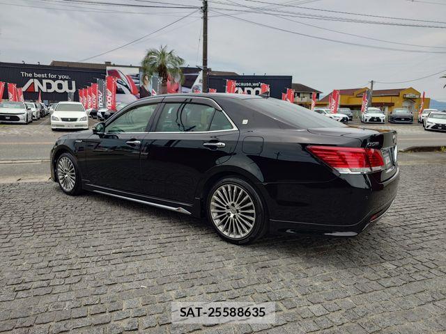 Toyota CROWN MAJESTA 2015-05 7722155-3