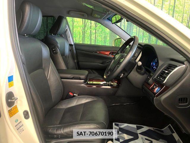 Toyota CROWN MAJESTA 2013-09 7783782-8