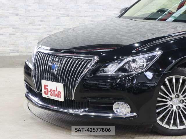 Toyota CROWN MAJESTA 2016-05 7961028-15