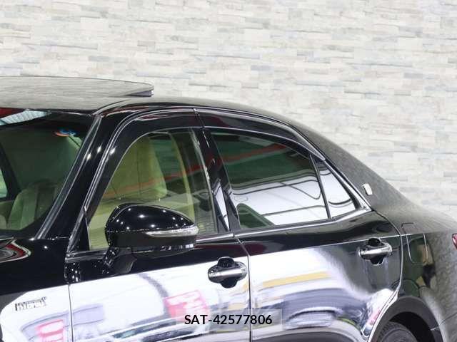 Toyota CROWN MAJESTA 2016-05 7961028-18
