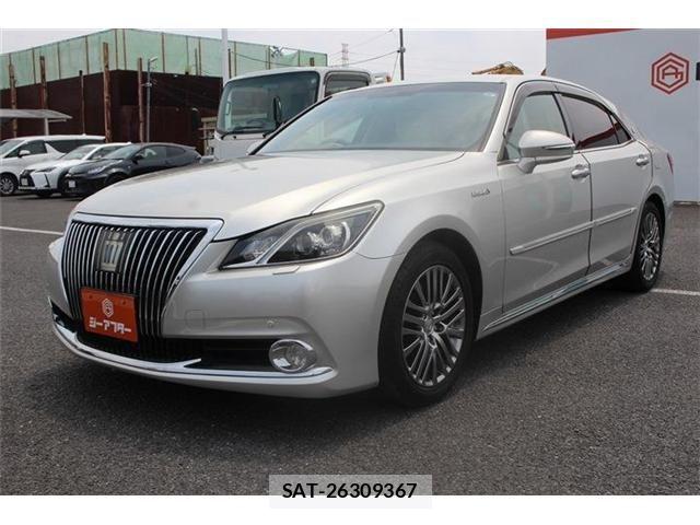 Toyota CROWN MAJESTA 2014-04 8073360-9