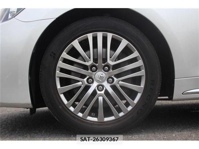 Toyota CROWN MAJESTA 2014-04 8073360-16