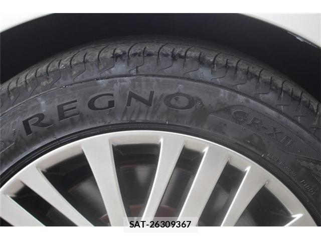 Toyota CROWN MAJESTA 2014-04 8073360-19