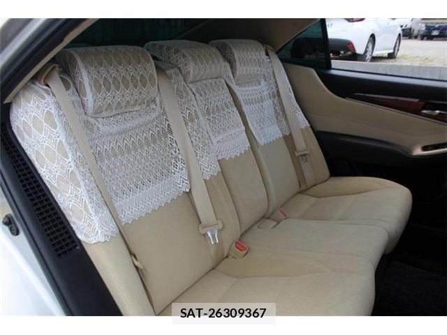 Toyota CROWN MAJESTA 2014-04 8073360-22