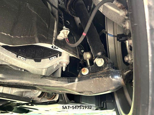 Toyota CROWN MAJESTA 2016-06 8098637-19