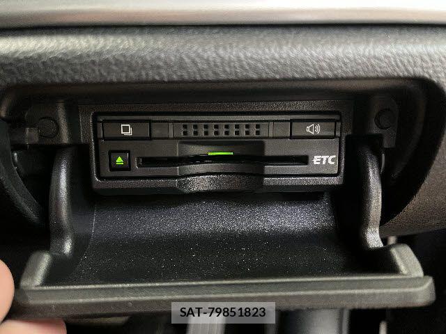 Toyota CROWN MAJESTA 2015-07 8098635-15