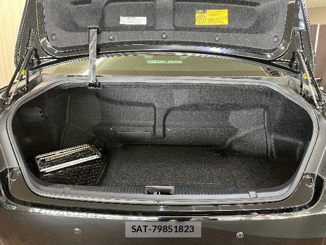 Toyota CROWN MAJESTA 2015-07 8098635-20