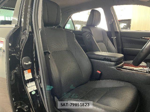 Toyota CROWN MAJESTA 2015-07 8098635-3