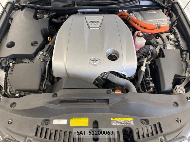 Toyota CROWN MAJESTA 2014-12 8129490-19