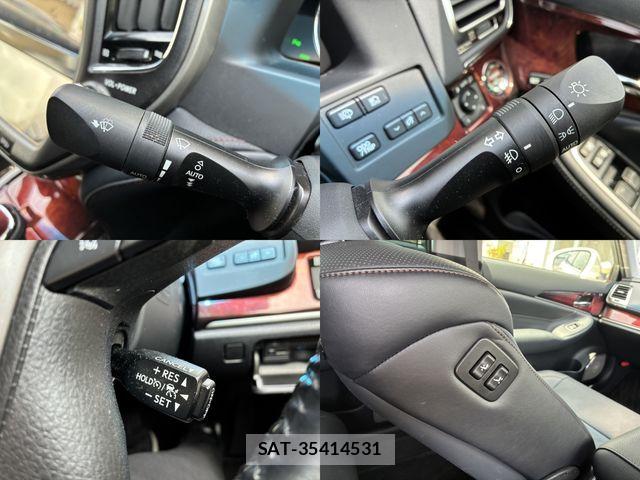 Toyota CROWN MAJESTA 2017-05 8244902-14