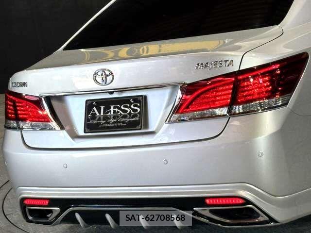 Toyota CROWN MAJESTA 2014-11 8244901-14