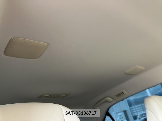Toyota CROWN MAJESTA 2013-10 8335332-8