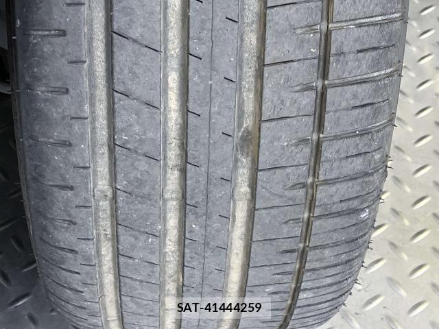 Toyota CROWN MAJESTA 2016-03 8335331-23