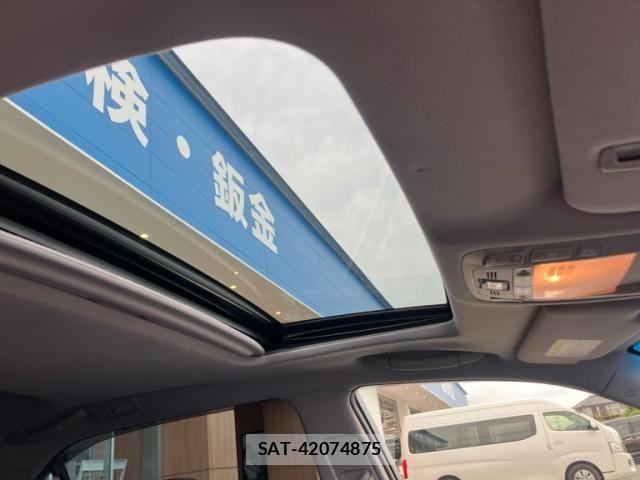 Toyota CROWN MAJESTA 2014-01 8371542-12
