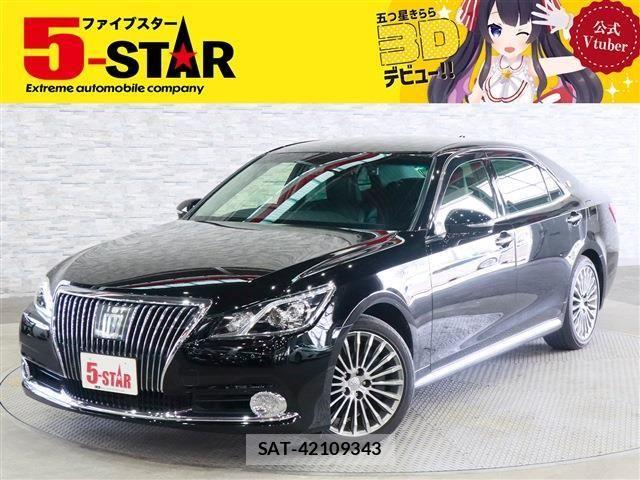 Toyota CROWN MAJESTA 2017-07 8524152-0