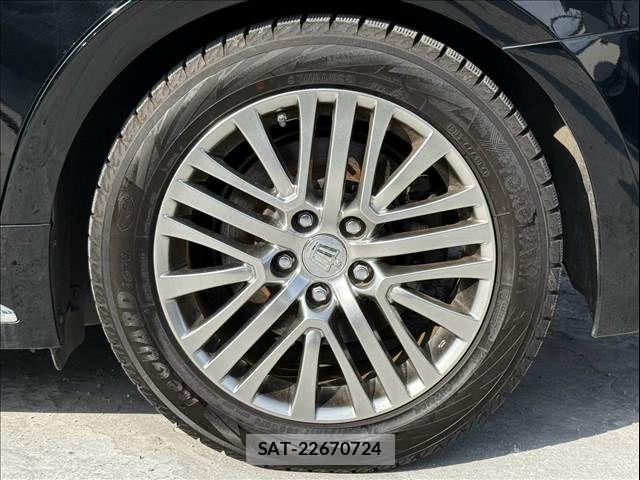 Toyota CROWN MAJESTA 2016-08 8561533-17