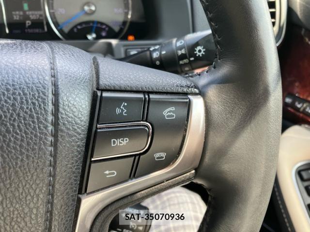 Toyota CROWN MAJESTA 2014-05 8626265-11