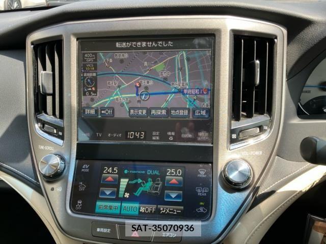 Toyota CROWN MAJESTA 2014-05 8626265-16