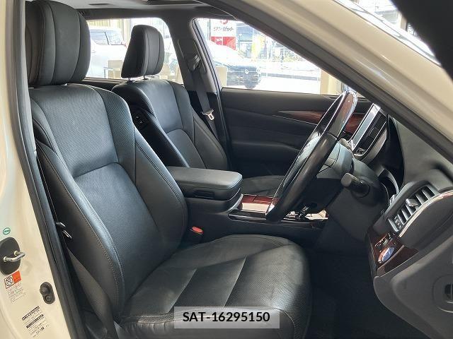 Toyota CROWN MAJESTA 2015-06 8658537-8