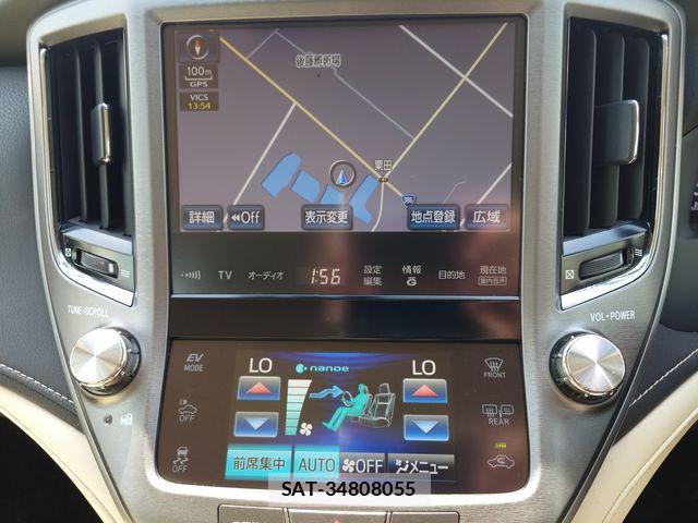 Toyota CROWN MAJESTA 2013-09 8741326-14