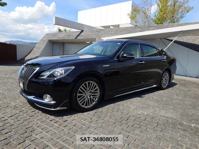 Toyota CROWN MAJESTA 2013-09 8741326-1