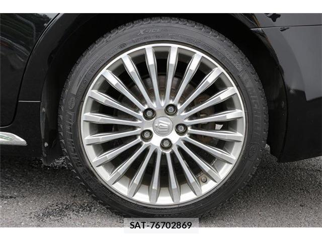 Toyota CROWN MAJESTA 2014-04 8795593-13