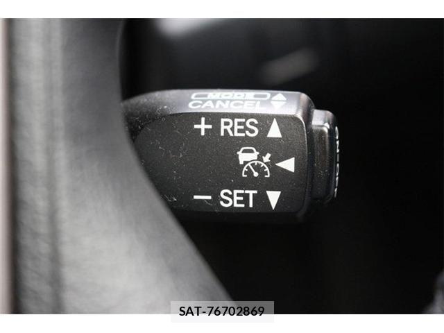 Toyota CROWN MAJESTA 2014-04 8795593-5