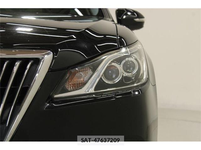 Toyota CROWN MAJESTA 2014-02 8795595-14