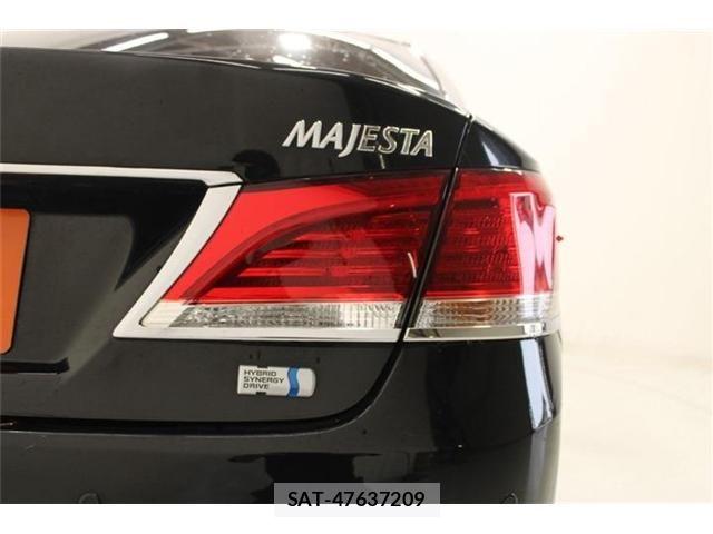 Toyota CROWN MAJESTA 2014-02 8795595-17