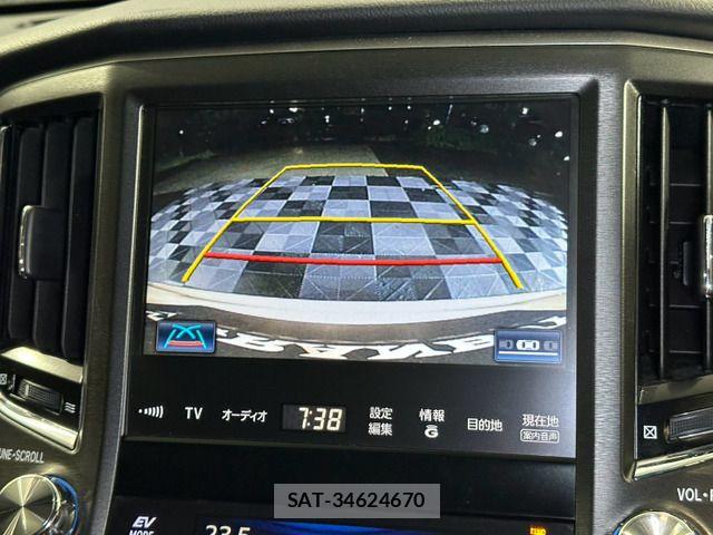 Toyota CROWN MAJESTA 2013-12 8795594-1