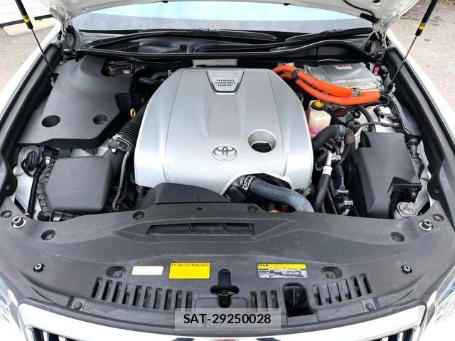 Toyota CROWN MAJESTA 2013-10 8828369-18