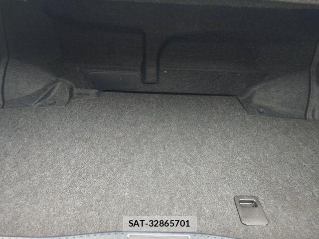 Toyota CROWN MAJESTA 2014-11 8848557-22