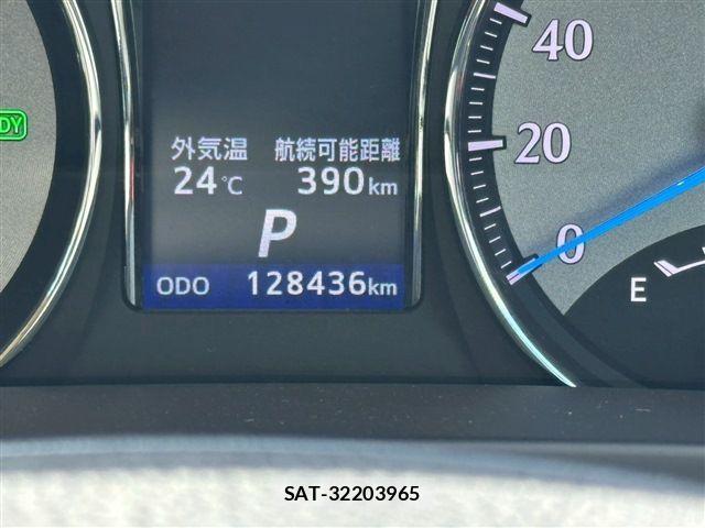 Toyota CROWN MAJESTA 2015-03 1136956-23