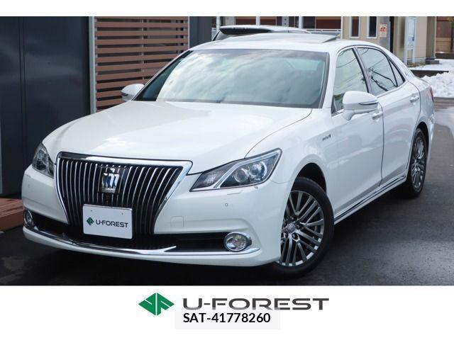 Toyota CROWN MAJESTA 2016-02 3356344-0