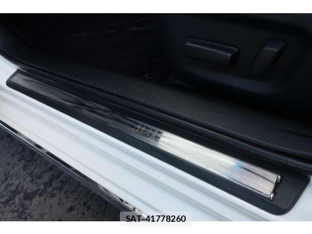 Toyota CROWN MAJESTA 2016-02 3356344-19