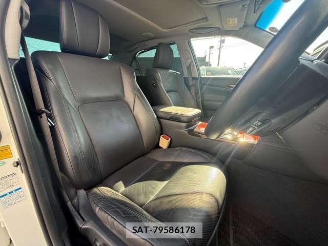 Toyota CROWN MAJESTA 2014-12 3766851-5