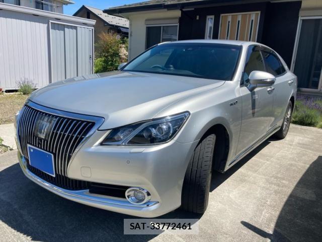 Toyota CROWN MAJESTA 2017-07 7508412-0