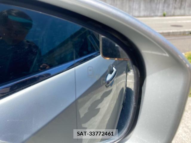 Toyota CROWN MAJESTA 2017-07 7508412-11