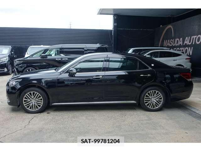 Toyota CROWN MAJESTA 2015-06 7615773-5