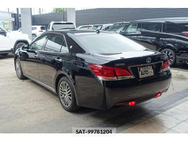 Toyota CROWN MAJESTA 2015-06 7615773-6