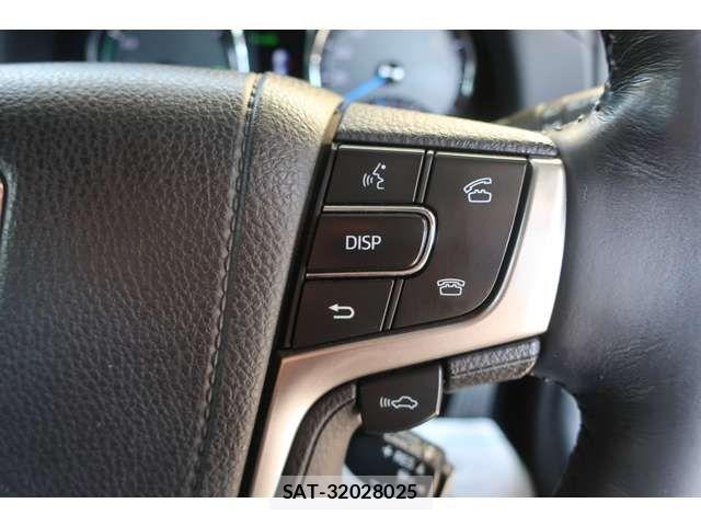 Toyota CROWN MAJESTA 2015-04 7615772-14