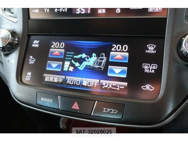 Toyota CROWN MAJESTA 2015-04 7615772-15